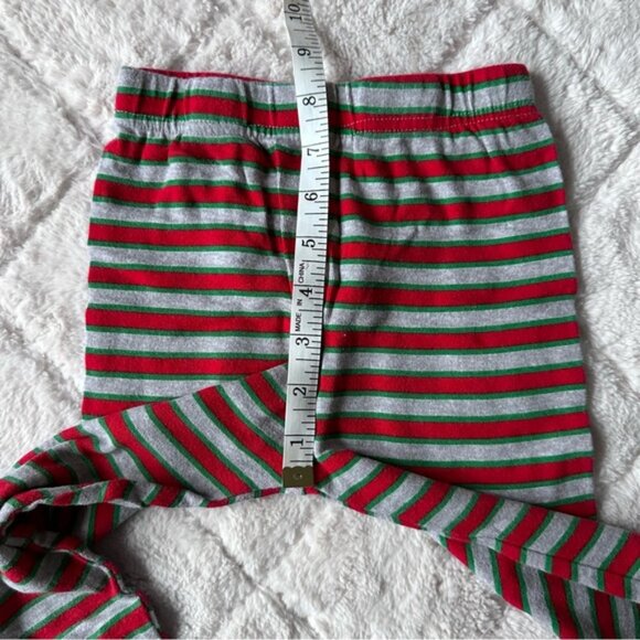 Elf on The Shelf | #Believe Green & Red 2-Piece Striped Pajama Set | Size 6 - Picture 14 of 14